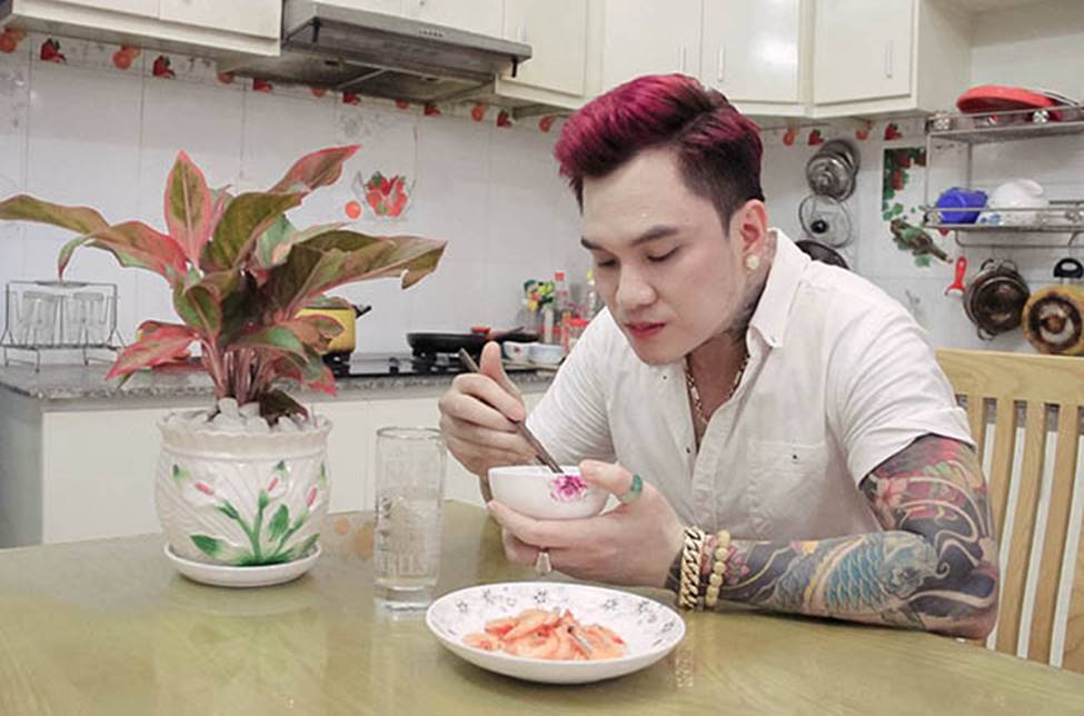 Cứ chê show hội chợ, khối tài sản của các ca sĩ này khiến nhiều người phải nghĩ lại-23