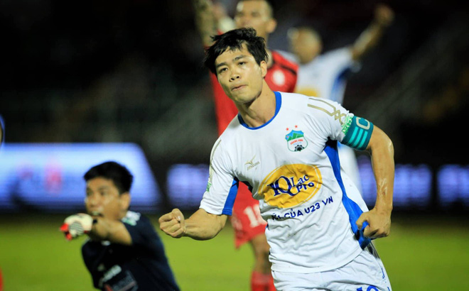 HLV HAGL: Đôi khi Công Phượng cần phải phạm lỗi, nhận thẻ-1