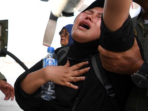 Thảm họa Sóng thần Indonesia: Lần tìm người thân trong túi đựng thi thể