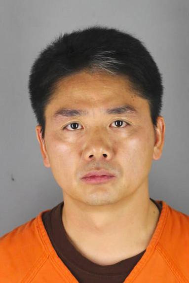 Hot girl trà sữa giờ ra sao sau bê bối tình dục của chồng tỷ phú?-1