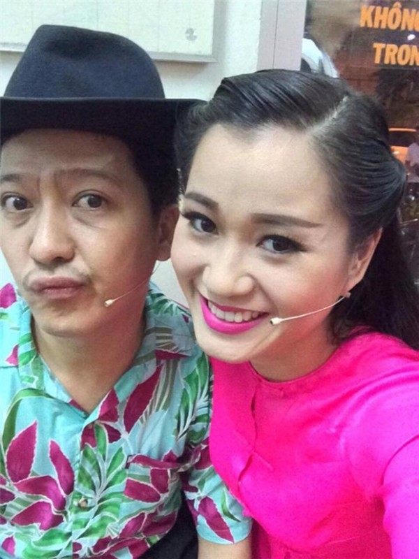 Vì sao Việt Hương, Cát Phượng, Lâm Vỹ Dạ không có mặt trong đám cưới Trường Giang?-4