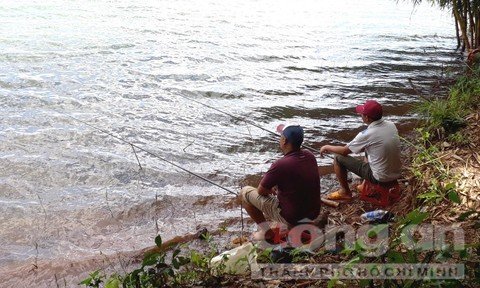 Bí ẩn xác máy bay dưới lòng Biển Hồ - Tây Nguyên-3