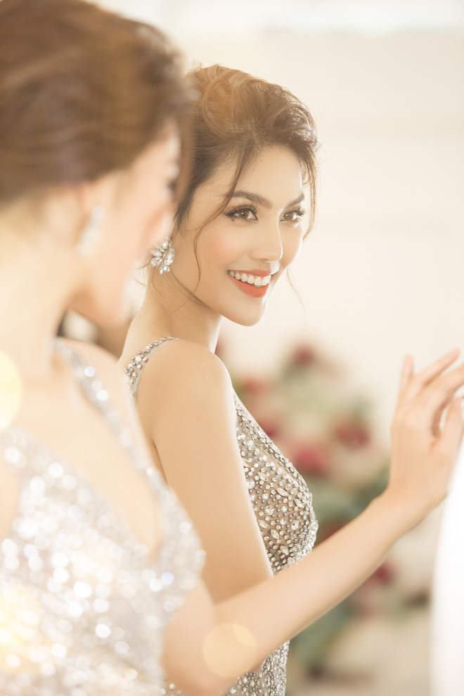 Trước 2 ngày lên xe hoa, loạt ảnh hậu trường thử váy cưới của Lan Khuê chính thức hé lộ-6