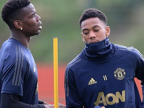 Man Utd chia điểm trong trận cầu không bàn thắng trước Valencia-4