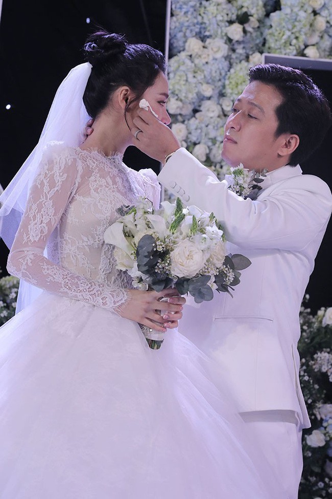 1 tuần sau đám cưới xa hoa, Nhã Phương thú nhận vẫn lâng lâng hạnh phúc-2