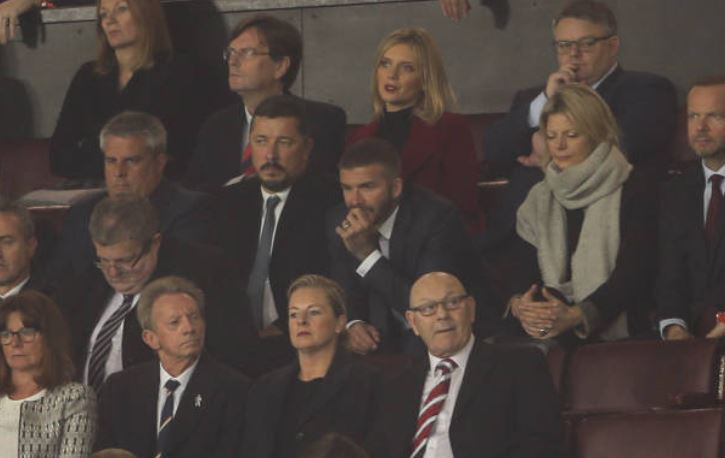 Beckham trầm ngâm nhìn MU đánh rơi điểm trên sân nhà-5