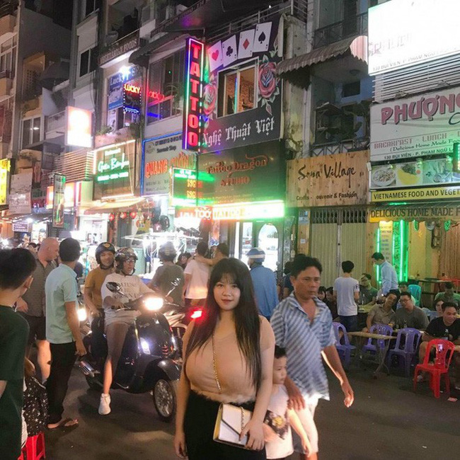 Hình ảnh mới nhất của nữ sinh có vòng 1 khủng sau phẫu thuật hút 6 lít mỡ khỏi cơ thể-3