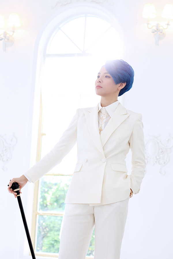 Vũ Cát Tường lột xác với hình ảnh nữ quyền-7