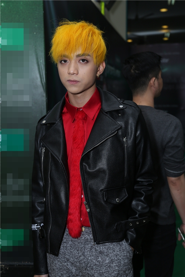 Sao Việt nhuộm tóc vàng bạch kim: Người lột xác cá tính - kẻ khiến fan than trời-7