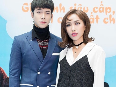 Làm MC đám cưới Trường Giang, Đại Nghĩa lại vô tình bật mí ngày cưới của Diệu Nhi?