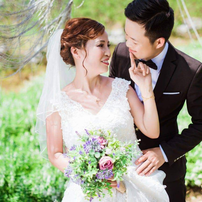 Cặp đôi cô dâu 62 và chú rể 26 tuổi: Ngày đầu tiên gặp, chồng tôi nói cháu chào cô!-2