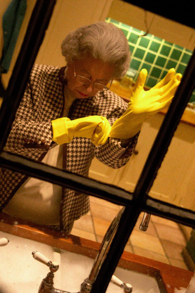 Sự thật bất ngờ về một loạt những khoảnh khắc bà Camilla phì phèo điếu thuốc, Công nương Diana có con với bạn trai tỷ phú-7