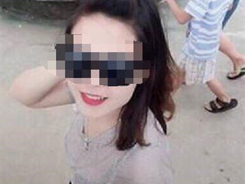 Giận chồng, vợ trẻ chặn facebook bỏ về ngoại 2 tháng, đến khi mở lại, chồng đã thay ảnh người yêu cũ