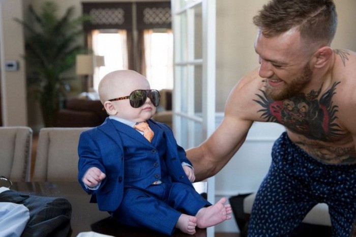 Bặm trợn, đầu gấu nhưng Gã điên Conor McGregor lại có một cậu quý tử đáng yêu hết cỡ-7