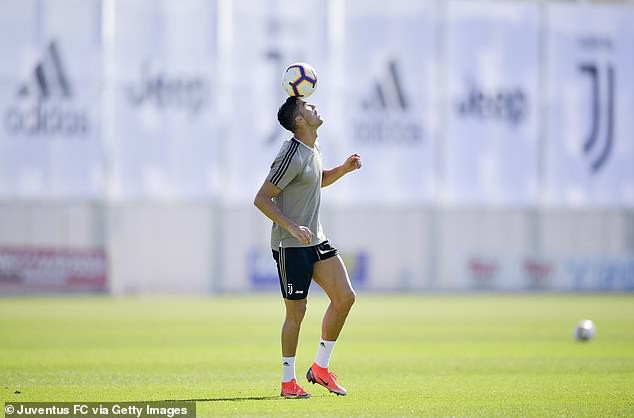 Juventus lên tiếng bảo vệ C.Ronaldo trước nghi án hiếp dâm-3