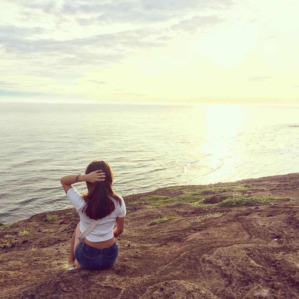 Bị lừa 300 triệu, cô gái buộc phải làm PG để trả nợ, từng bị sàm sỡ đến phát khóc-1