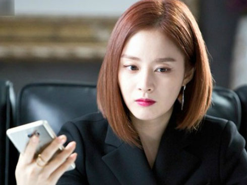 Lạ lùng chuyện cô gái trẻ chỉ nhận hàng online khi shipper phải là... chồng chị bán hàng-4