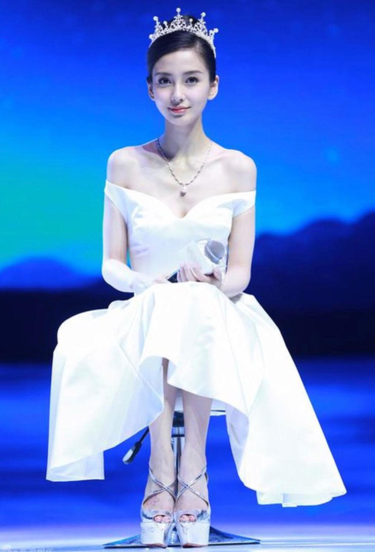 Chẳng ai soi được nhược điểm của 3 mỹ nhân này chỉ vì họ phối đồ quá khéo-7