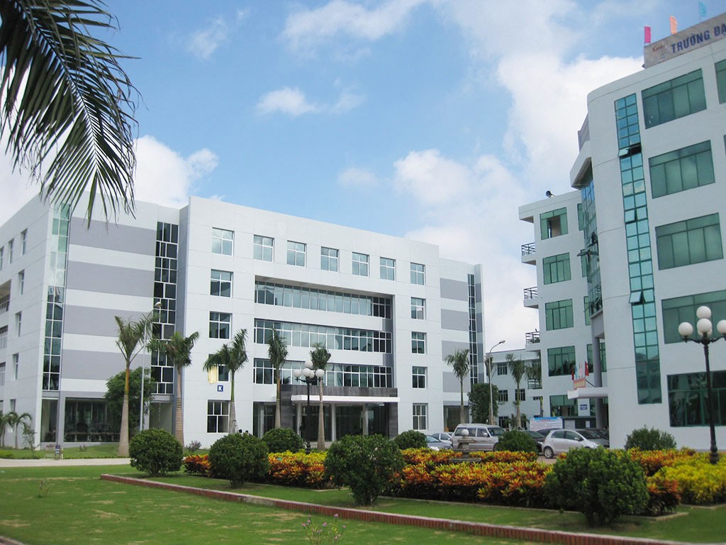 Quy định lạ của trường đại học: Nếu điểm thi cuối kỳ dưới 3 thì điểm học phần sẽ bị hạ, kể cả khi đạt điểm 9-2