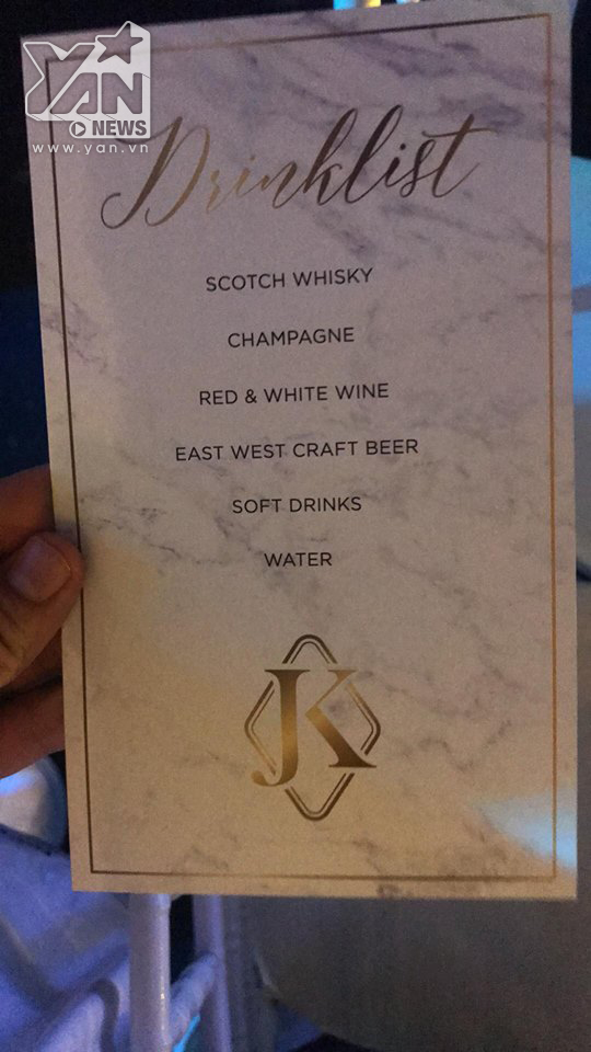 Đãi tiệc ở khách sạn 5 sao, thực đơn đám cưới của Lan Khuê và ông xã có gì đặc biệt?-4