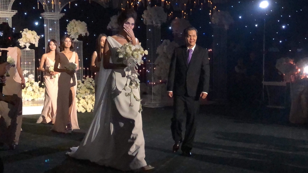 Đãi tiệc ở khách sạn 5 sao, thực đơn đám cưới của Lan Khuê và ông xã có gì đặc biệt?-5