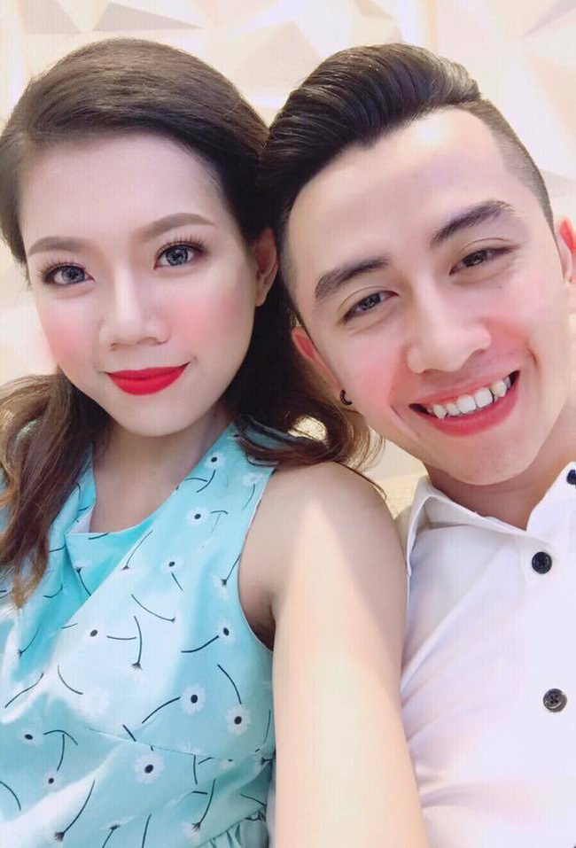 Con gái lấy chồng xa 300km vẫn được nhà ngoại tiếp tế, suốt 7 năm chỉ ăn gà nhà nuôi rau nhà trồng-1