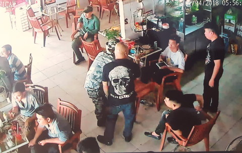 Những thủ đoạn kinh hoàng của các dịch vụ đòi nợ thuê-3