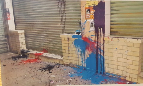 Những thủ đoạn kinh hoàng của các dịch vụ đòi nợ thuê-5