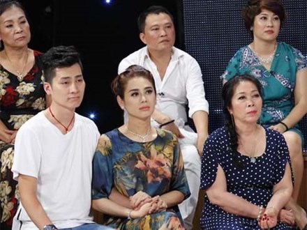 Lâm Khánh Chi sợ mất chồng khi nhờ người 