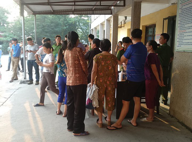 Hơn 250 học sinh tiểu học nhập viện nghi ngộ độc-2