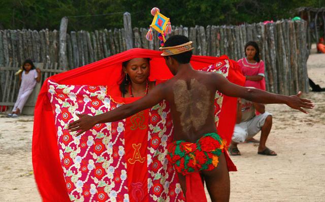 Nơi phụ nữ muốn làm chuyện ấy với chàng trai nào chỉ cần làm anh ta ngã khi nhảy-3