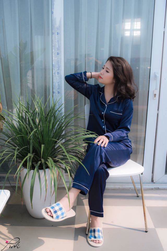 Sau chiếc áo ngành cực hot, Quỳnh búp bê lại tạo nên cơn sốt đồ mặc nhà-13