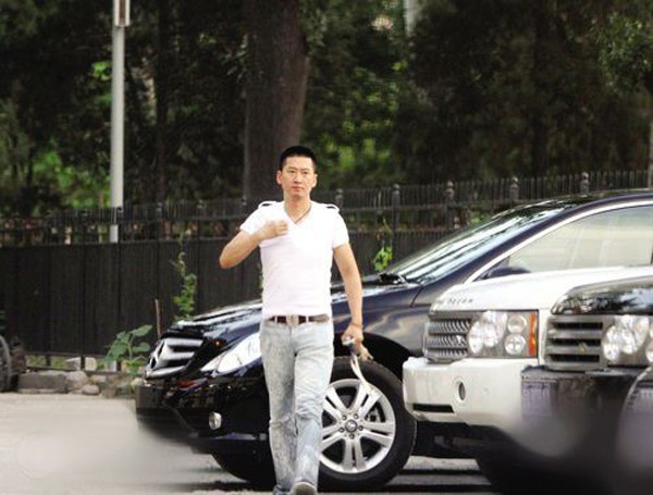 Hoàn Châu Cách Cách là siêu phẩm dính dớp, ai cũng vướng scandal rúng động trừ 1 nhân vật duy nhất-6