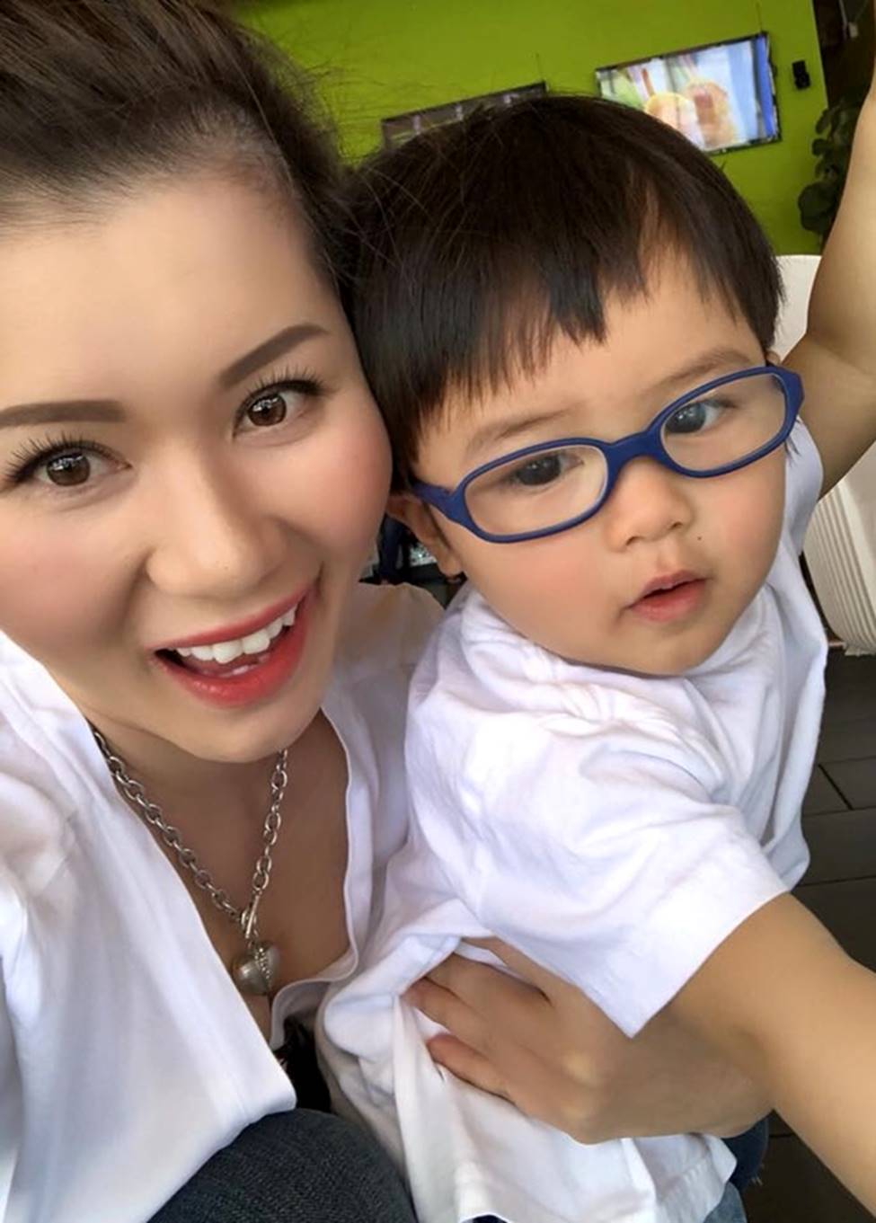 4 cô vợ đại gia giàu nứt đố đổ vách của sao nam Việt gồm những ai?-9