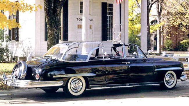 Nữ hoàng không có bằng lái xe nhưng bộ sưu tập xe hơi của bà khiến nhiều người phải choáng ngợp-9