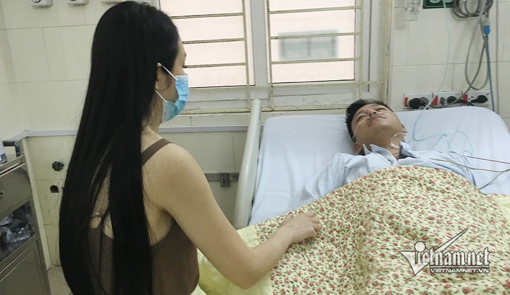 Tuấn Hưng nhập viện sau khi liveshow bị đột ngột hủy-2