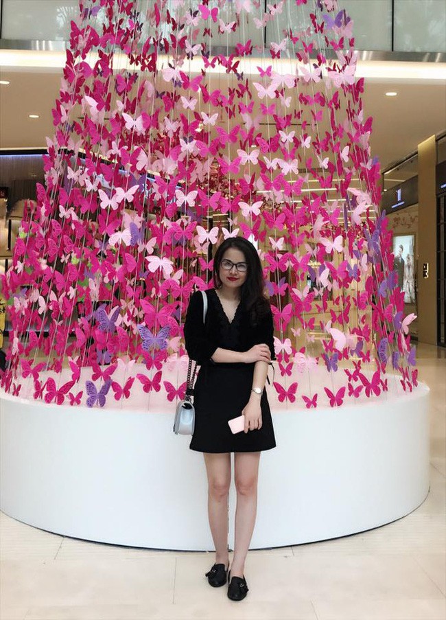 Ngắm nhan sắc và style của các bà mẹ mới hiểu vì sao các bông Hậu của Vbiz lại xinh đẹp duyên dáng đến vậy-27