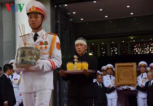 Nguyên Tổng bí thư Đỗ Mười về với đất mẹ-54