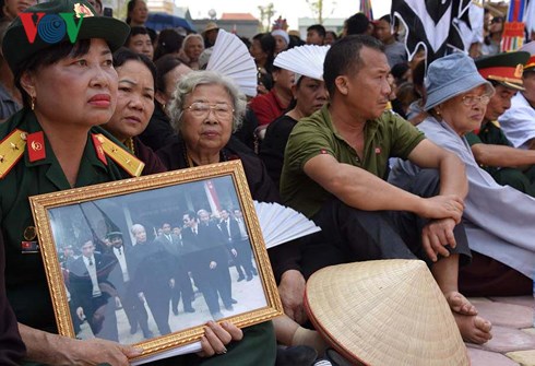 Nguyên Tổng bí thư Đỗ Mười về với đất mẹ-17