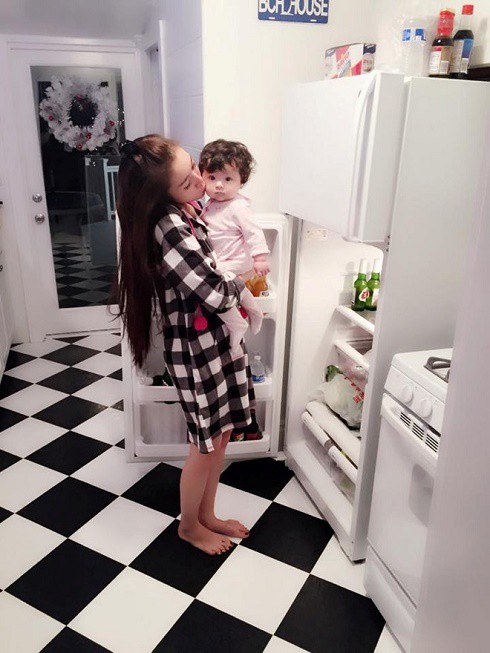 Richkid” chính hiệu của Vbiz: Sống trong biệt thự triệu đô, được tặng xe hơi mừng sinh nhật-20