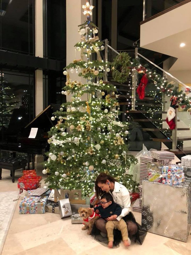 Richkid” chính hiệu của Vbiz: Sống trong biệt thự triệu đô, được tặng xe hơi mừng sinh nhật-7