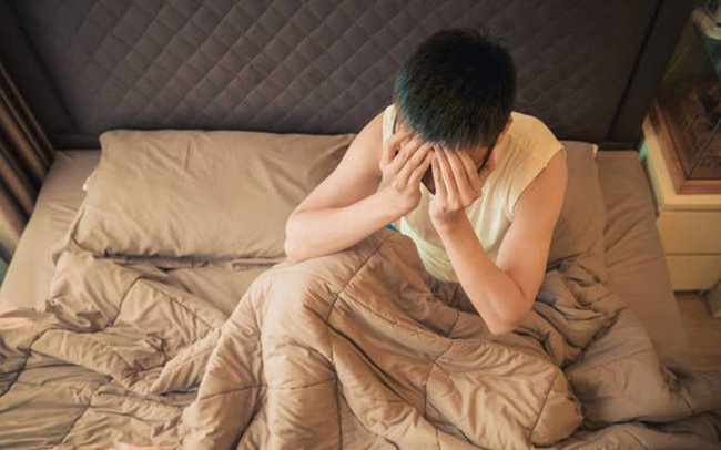 Cùng người tình già vào nhà nghỉ, trai trẻ tá hỏa khi tỉnh dậy thấy 3 triệu và lời khuyên đáng chú ý của dân mạng-2