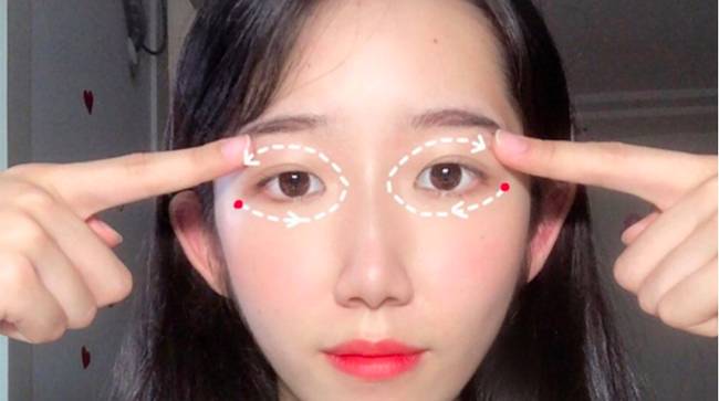 Đến Nhã Phương chắc cũng cần áp dụng cách này mới có thể giảm bớt nếp nhăn quanh mắt-8