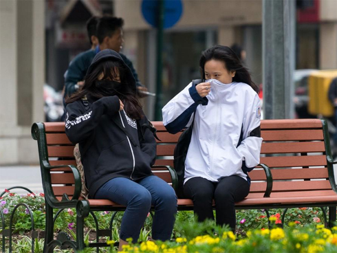 Đón không khí lạnh mới, miền Bắc có nơi 16 độ C, tối nay Hà Nội bắt đầu mưa lạnh-2