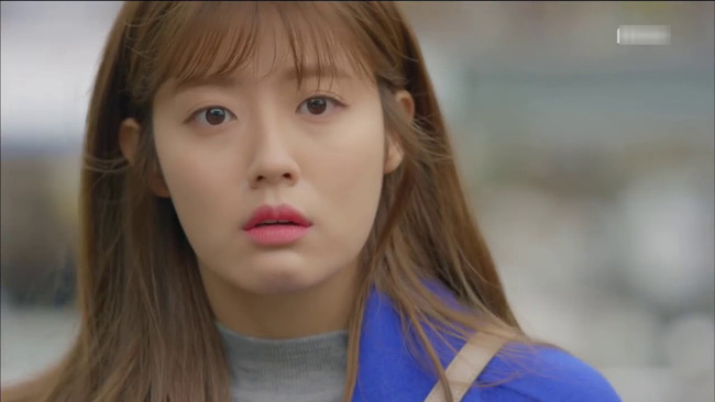 Mẹ chồng bỗng dưng tốt bụng cho tôi về thăm nhà ngoại 1 tháng, khi quay lại tôi chết điếng thấy rạp dựng kín sân-2