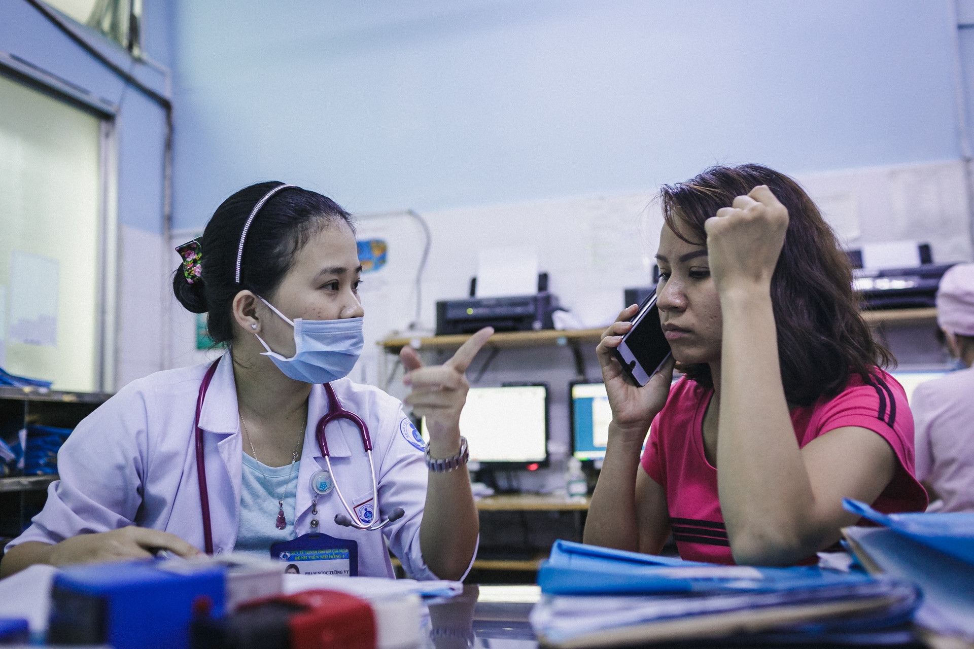 Bệnh viện Nhi ở Sài Gòn vỡ trận vì dịch chồng dịch-8