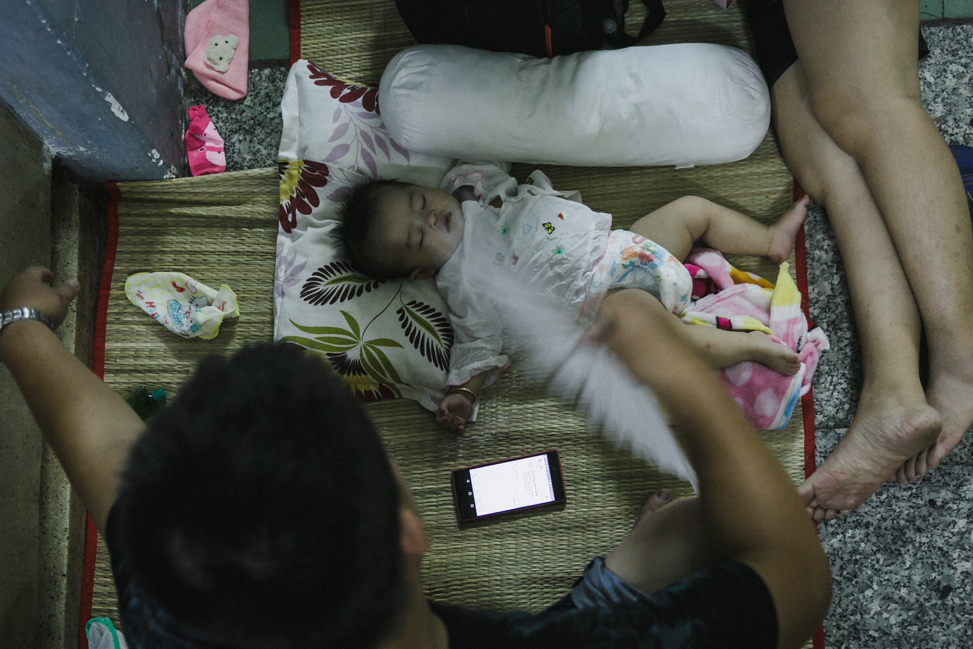 Bệnh viện Nhi ở Sài Gòn vỡ trận vì dịch chồng dịch-31