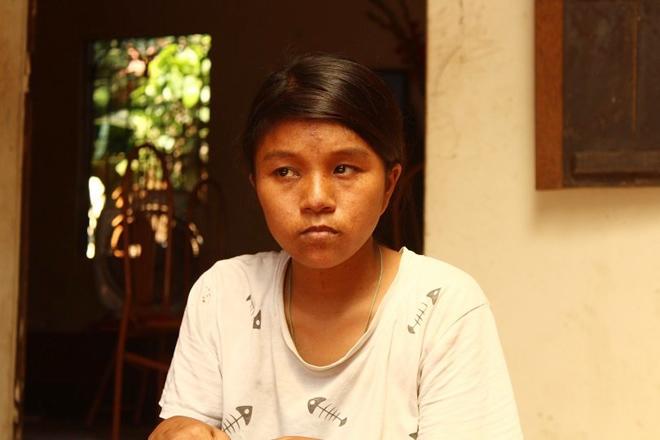 4 đứa trẻ mất cả bỗ lẫn mẹ trong 1 năm: Không đi nhặt ve chai, các em sẽ… chết đói”-1