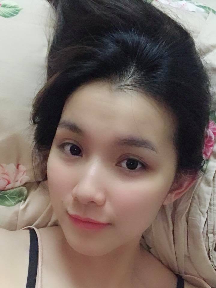 Bất ngờ trước nhan sắc 10 năm không đổi của HH Thùy Lâm, fan càng ngỡ ngàng hơn với làn da mộc mạc của nàng Hậu ngoài 30 này-10