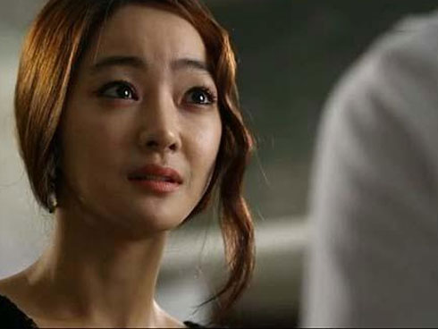 Nỗi ám ảnh ngoại hình của phụ nữ Hàn Quốc: Không phẫu thuật thẩm mỹ sẽ... thất nghiệp-10